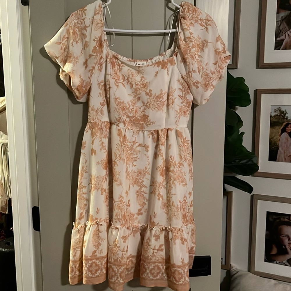 Blu Pepper floral dress. Size small.